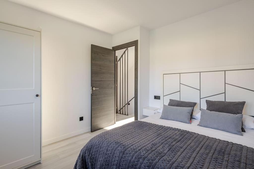 A Neida Casa Con Terraza Con Vistas Al Mar Holiday home Cee