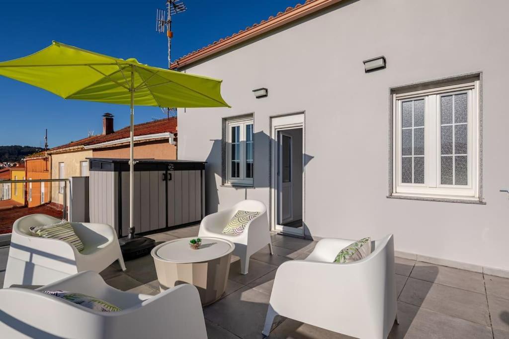 Dom wakacyjny A Neida Casa Con Terraza Con Vistas Al Mar